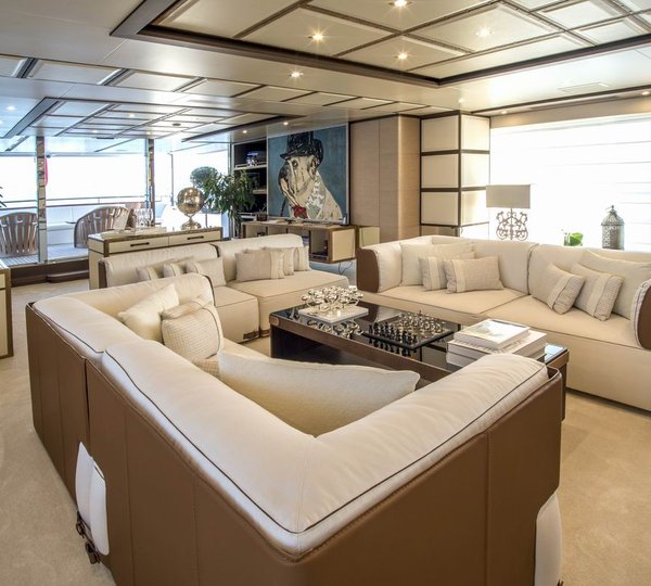 Awe-inspiring 56m Superyacht ANNAEVA by BENETTI — Yacht Charter ...